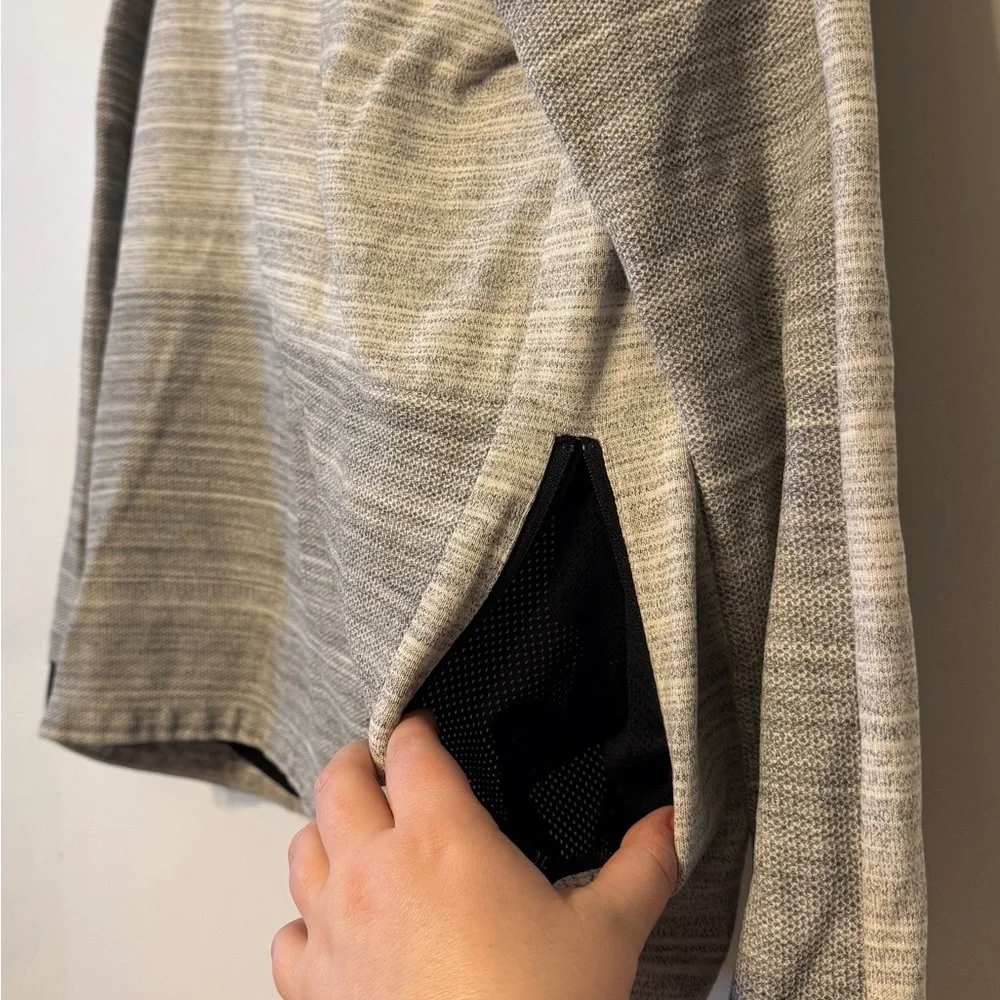 Nike‎ Men's Gray and Black Jacket